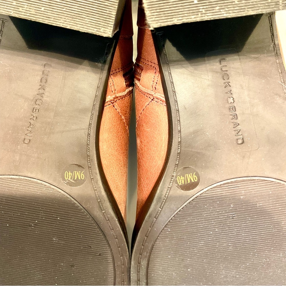 Lucky Brand Women’s Quinlee Block-Heel Ankle Bootie - Picture 9 of 9